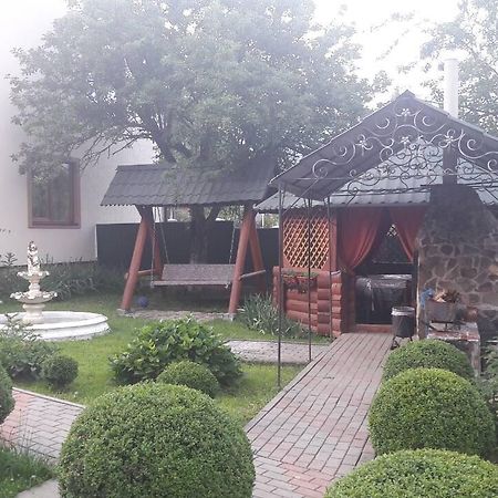 U Romana Γιαρέμτσε Εξωτερικό φωτογραφία